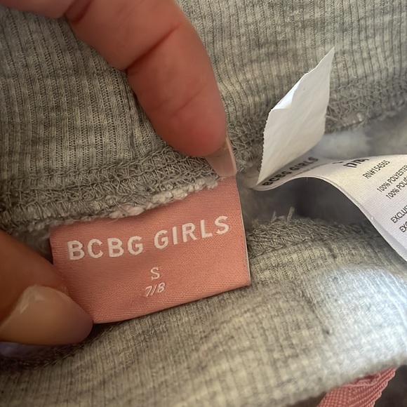 🔥🔥 (3/$20) 
BCBG Girls Fuzzy Pink and White Star Pajama Set - Picture 3 of 3